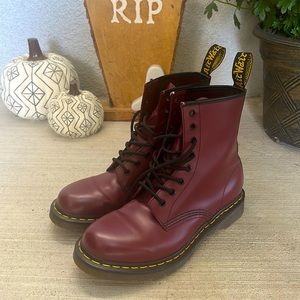 Dr Marten Boots
